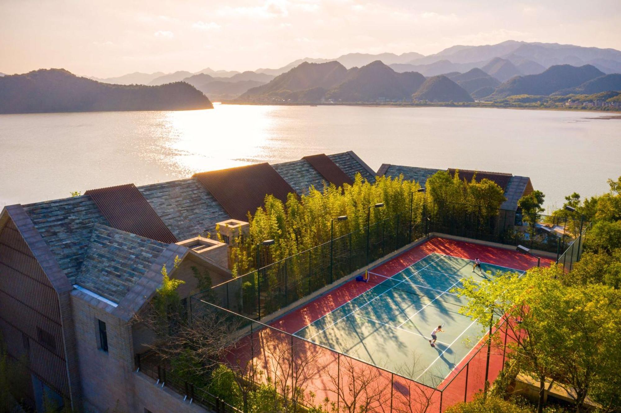 Conrad Hangzhou Tonglu Hotel Exterior photo